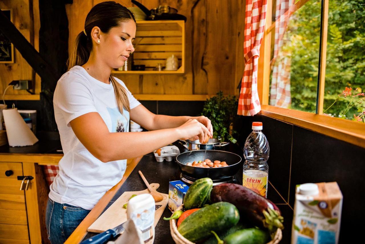 Glamping Forest Edge Kamnik Eksteriør billede